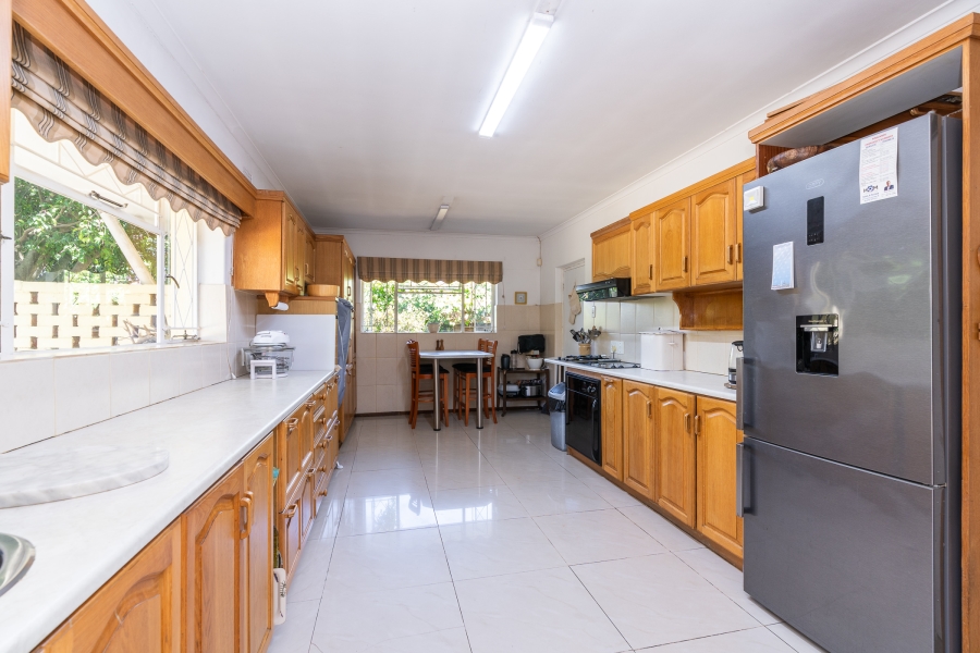 4 Bedroom Property for Sale in Pinelands Western Cape